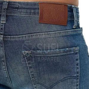 Jean décontracté pour homme haute performance, respirant, écologique, 100 % coton, coutures ergonomiques pour une mobilité accrue - Product Image 6