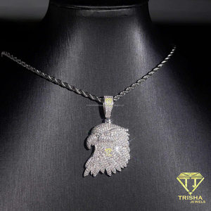 Pendentif Premium 3D en forme de visage d'oiseau avec diamant Moissanite, bijoux en argent 925, détails plume glacée, collier de luxe - Product Image 1