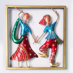 งานศิลปะติดผนังดีไซน์โบราณรูปคนชายหญิง เหมาะสำหรับตกแต่งภายในสำนักงานในเมือง พื้นที่นั่งรอ และชั้นวางของตกแต่งบ้าน - Product Image 1