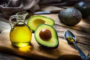 Aceite de Aguacate 100% Puro y Orgánico Prensado en Frío, Aceite Portador 100% Natural para Cocina, Cuidado de la Piel, Cabello, Cuerpo y Uñas, Precio al por Mayor - Product Image 4
