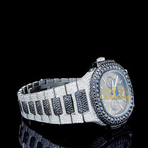 Montre de luxe sportive et élégante en acier inoxydable avec mouvement à quartz analogique ETA, sertie de diamants Moissanite VVS noirs et blancs - Product Image 3