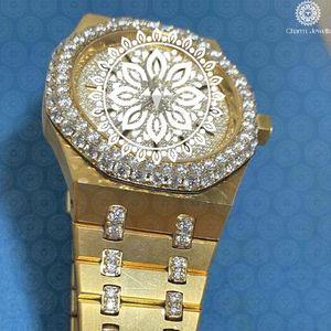 Reloj de Lujo para Hombre Charm, Diseño Elegante, Bisel con Diamantes en Oro Amarillo, Movimiento Mecánico Analógico, Caja de 40 mm, Acero Inoxidable, Fecha Automática - Product Image 1