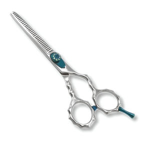 กรรไกรซอยผมระดับมืออาชีพ J2 ผลิตจากเหล็กกล้าไร้สนิมญี่ปุ่น พร้อมสกรูปรับระดับ สำหรับอุปกรณ์ร้านทำผม - Product Image 1