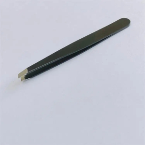 Pince à épiler en acier inoxydable de haute qualité, faite à la main, écologique, antistatique, légère, confortable, avec pointe inclinée - Product Image 2
