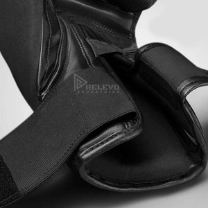 Guantes Ligeros de PVC para Artes Marciales y Boxeo con Cierre de Velcro, 10oz, 12oz, 16oz - Product Image 4
