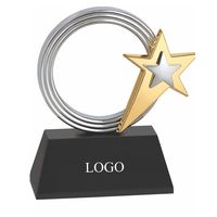 Trofeo Corporativo Personalizado con Diseño Atractivo, Fundición a Presión en Metal y Acabado Cromado para Eventos Empresariales Anuales y Premios Deportivos