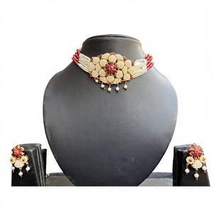 Juego de gargantilla con diseño de flor rosa Jaal Puwai, hecho a mano en la India, con base de latón chapado en oro, para mujeres, joyería étnica para bodas. - Product Image 1