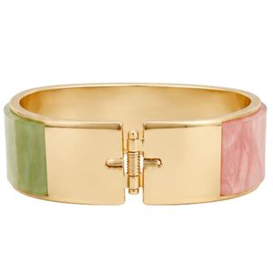 Bracelet manchette marbré rose et vert pour femme, bijou fantaisie doré, bracelet élégant et tendance, accessoire cadeau stylé - Product Image 3