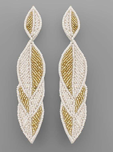 Boucles d'oreilles classiques personnalisées légères faites à la main avec détails brodés par MULTI CRAFT - Product Image 6