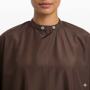 HYSAF APPARELS CO Cape de Coiffure Imperméable en Polyester Écologique Confortable Marron pour Salon de Barbier 160*140cm avec Bouton Pression au Cou - Product Image 5