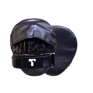 Protège-poignets de boxe en cuir courbé, mousse double couche pour absorption des chocs, soutien du poignet, ajustement réglable, pour le kickboxing, respirant en hiver - Product Image 1