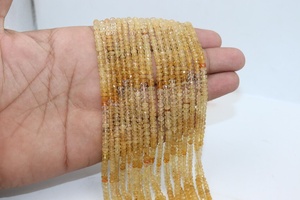 ร้านขายอัญมณีอินเดียขายส่ง ลูกปัดทรงรอนเดลเหลี่ยมเพชรพลอย ขนาด 3-4 มม. สีเหลืองธรรมชาติไล่เฉด รูขนาด 0.5 มม. สำหรับทำเครื่องประดับ - Product Image 6
