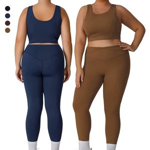 Ensemble de yoga pour femme grande taille, effet seconde peau, avec haut froncé taille haute et pantalon gainant, séchage rapide, respirant, couleur unie sur le devant, coupe ajustée - Product Image 2