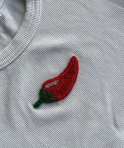 Débardeur en coton côtelé blanc avec patch de piment rouge perlé à la main, sans manches, pour femme – Meilleur prix - Product Image 1
