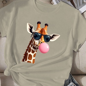 T-shirt femme girafe soufflant bubblegum rose - Product Image 1