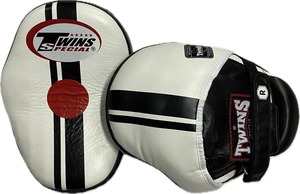 Almohadilla de Entrenamiento Curva Twins de Cuero Original con Logotipo Personalizado para Gimnasio, Suministro Directo de Fábrica al por Mayor RTS - Product Image 4