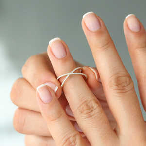 Anillos Cruzados de Plata de Ley 925 con Baño de Oro de 14k y Micro Pavé de Moissanita, Joyería de Lujo para Mujer, Aniversario, Novia, Promesa - Product Image 5