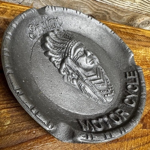 Cendrier carré sans fumée de style américain en aluminium moulé Indian Motorcycle, support de cigares et cigarettes haut de gamme, durable et résistant à la chaleur - Product Image 4