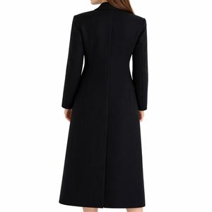 Abrigo Largo Negro para Mujer, Estilo Minimalista y Elegante, Corte Entallado, Estilo Lujoso, Fabricación Personalizada, Diseño OEM - Product Image 3