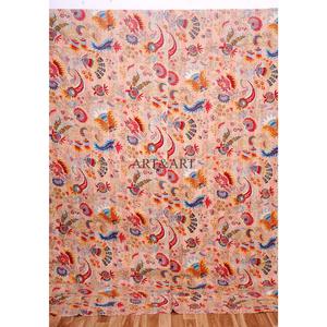Couverture Kantha Vintage Faite Main en Coton Pur 100% Écologique, Imprimée de Motifs Floraux Indiens, Matelassée à la Main, pour la Maison - Vente en Gros - Product Image 1