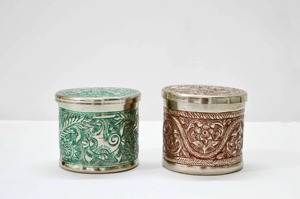 Beautiful Engraving Golden Metal Spice <b>Box</b> with Lid Dust Resistant <b>Herb</b> Storage Container for Kitchen Use - Product Image 2