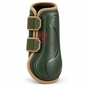 Botas de protección para patas de caballos, diseñadas con forro suave, correas ajustables y cobertura cómoda para el cuidado diario del caballo. - Product Image 1
