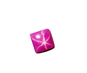 Rubis Étoilé Rouge Carré 6x6 mm 1,5 Carat Créé en Laboratoire Poli Opaque Cabochon avec Effet Étoile à 6 Branches pour la Fabrication de Bijoux - Product Image 3