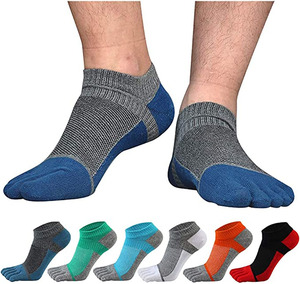 Chaussettes de sport pour hommes à 5 doigts, rayées, respirantes, tricotées, en coton, polyester et élasthanne, fines, pour l'été - Product Image 3