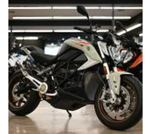 Nueva Motocicleta Urbana SR/F 2026 - Product Image 3