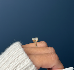 Anillo de Compromiso con Diamante Cultivado en Laboratorio de 3 Quilates, Corte Esmeralda, Certificado por IGI, VVS2 F, Oro Amarillo de 14K, Chapado en Rodio, para Mujer - Product Image 3