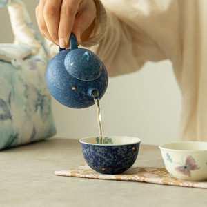 <span class=keywords><strong>Tetera</strong></span> Zen Verde Cítrico con Glaseado Caramelo y Detalles Dorados, con Filtro para Infusión de Té, Accesorios para Cafeterías y Decoración - Product Image 1