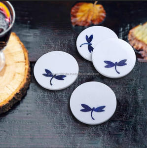 Posavasos de piedra de lujo hechos a mano con acabado suave, alfombrillas y almohadillas artesanales únicas de la India para Interior de cocina - Product Image 3