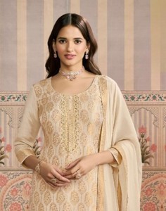Salwar Kameez semi-cousu en viscose Lotus Simmer avec broderie jacquard, style moderne pour fêtes, mariages et Diwali - Product Image 6