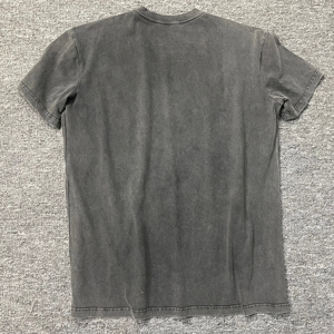 เสื้อยืดแขนสั้นโอเวอร์ไซส์สีดำสำหรับผู้ชาย พิมพ์ลายการ์ตูนด้านหน้า คอกลม สไตล์สตรีท - Product Image 4