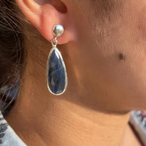 925 Sterling Natural Black Sapphire Stone <b>Solid</b> <b>Silver</b> Earrings for Women Long Studded Dangling Earrings for Parties from India - Product Image 1