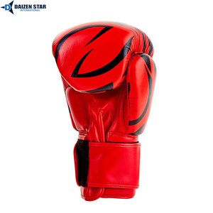 Gants de boxe Daizen Star International en cuir PU rouge respirant, à doigts entiers, avec fermeture à lacets au poignet, pour adultes - Product Image 2