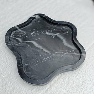 Plateau de service décoratif en pierre naturelle, marbre zèbre noir, forme irrégulière, moderne, résistant au feu, garantie 5 ans, pour cuisine et salle à manger - Product Image 1