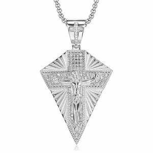 Nuevo Collar con Colgante de Cruz de Jesús Chapado en Oro de 18K, Estilo Hip Hop, Personalizado, de Acero Inoxidable, con Incrustaciones de Diamantes, Colgante de Crucifijo de Lujo - Product Image 3