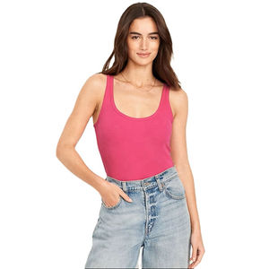 Camiseta sin mangas rosa para mujer, ajustada, de algodón y spandex, para uso casual y deportivo, fabricante OEM de marca privada. - Product Image 5