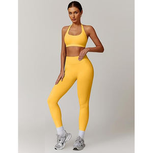 Ensemble de yoga pour femme : soutien-gorge de sport à maintien optimal et leggings taille haute pour la stabilité du tronc et la correction de la posture, en nylon et élasthanne technologiques - Product Image 4