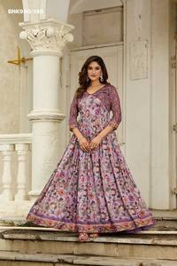 Conjunto de Vestido y Chaqueta de Seda con Tejido de Lujo, Diseño de Última Moda para Fiestas, Compra en Línea, Proveedor Indio en India - Product Image 5