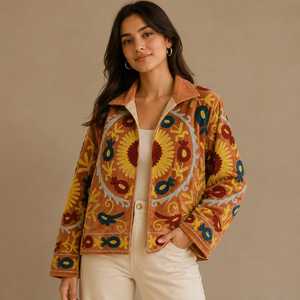 Veste en velours de coton brodée, fabriquée à la main, pour femme, style bohème, festival, artisanale, chaude, pour l'hiver, motif floral folklorique, vêtement d'extérieur - Product Image 1