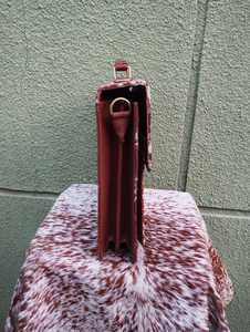 Maletín para portátil de cuero genuino con pelo, de primera calidad, precio económico, duradero, de piel de vaca, sostenible y cómodo. - Product Image 3