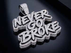 NEVER GO BROKE Colgante de Letra Personalizada de Moissanita VVS1 con Corte Brillante, Plata de Ley 925, Estilo Hip-hop, Amuleto de Alta Visibilidad Unisex - Product Image 5