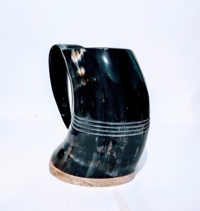 Verre à shot et décapsuleur en corne naturelle (Lot de 3 pièces) – Chope authentique pour mézze et bière, style vintage, qualité supérieure - Product Image 2