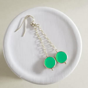 Boucles d'oreilles pendantes en forme de pièce de monnaie en chrysoprase, pierre précieuse naturelle verte, plaqué or rose, bijoux faits à la main pour femmes - Product Image 2