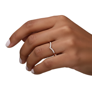 แหวนทองคำแท้ 9K 10K 14K 18K ดีไซน์เชฟรอน ประดับเพชรแล็บทรงกลม แหวนแต่งงานแบบมินิมอล แหวนซ้อนกันได้ แหวนแฟชั่นทันสมัย ขายส่ง - Product Image 6