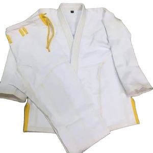Uniforme de Karate Unisex de Alta Calidad Personalizable con Logotipo Personalizado - Product Image 1