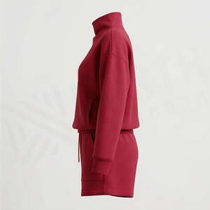 Conjunto de Suéter de Cuello Alto Rojo de 2 Piezas para Mujer, Pantalones Cortos Casuales de Corte Holgado por Encima de la Rodilla con Bolsillos, Color Sólido, Ropa de Otoño - Product Image 3