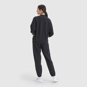 Ensemble de survêtement sportif 2 pièces personnalisé pour femme avec veste zippée et leggings inclus, idéal pour l'entraînement d'automne, en tissu 100% coton - Product Image 4